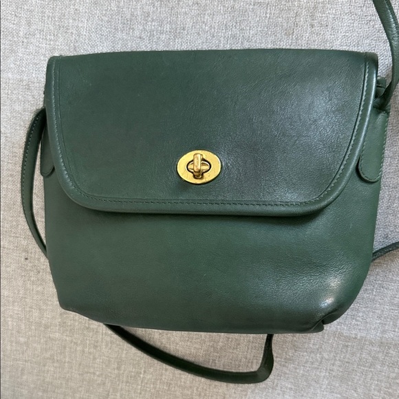 Coach 90s vintage green Leather Crossbody Bag K4B 9919 - Picture 11 of 15